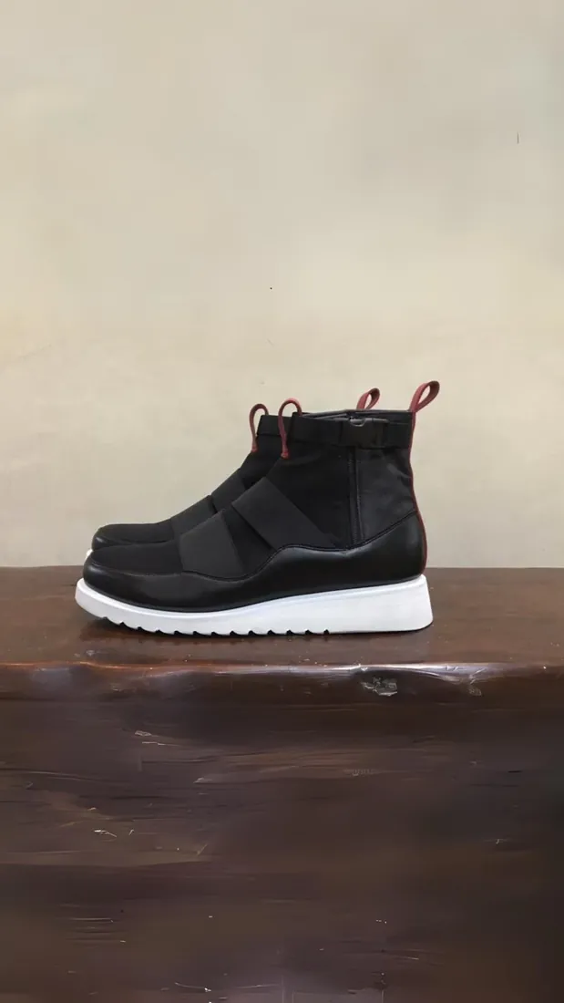 Second prototype with a chunky molded EVA outsole